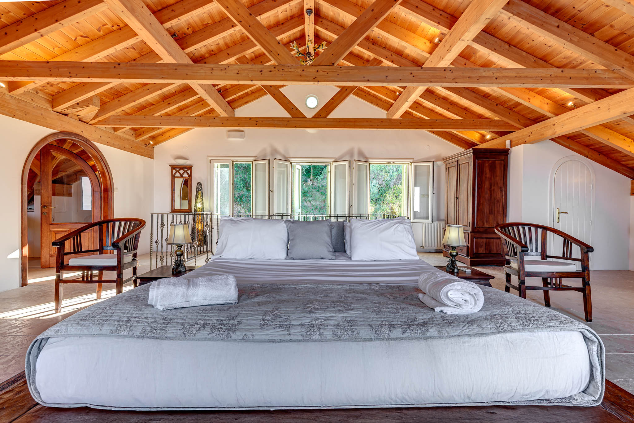 Eagle's Rest - Image 19